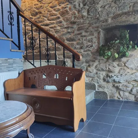 Hostel O Logoso Campelo (A Coruna)