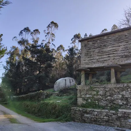 Hostel O Logoso Campelo (A Coruna)