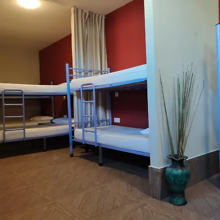 Vandrerhjem O Logoso *